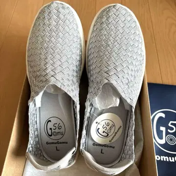 GomuGomu G56 슬립온 L 사이즈 실버