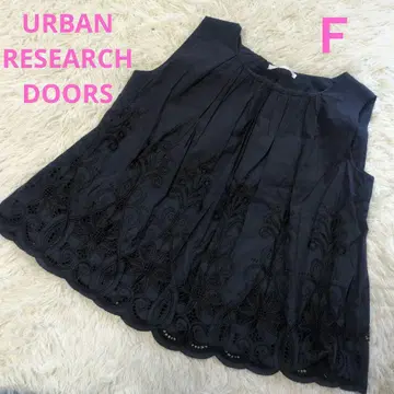URBANRESEARCHDOORS A라인 튜닉 블라우스 자수 비침