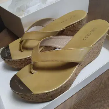 JIMMY CHOO 코르크 샌들
