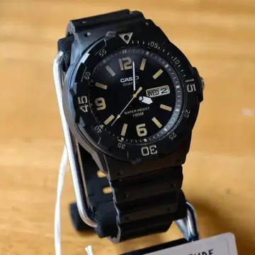 새상품 카시오 CASIO 다이버 룩 손목시계 MRW-200H-1B3