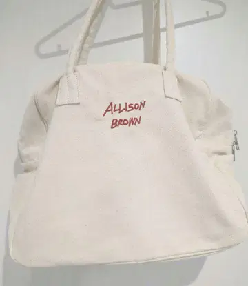 앨리슨 브라운 사에코 HOLIDAY CANVAS BAG