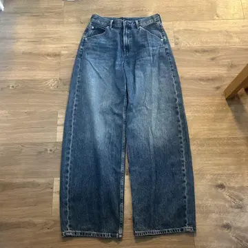 UNIQLO 배기 카프 청바지 24 (61cm) 보통 기장