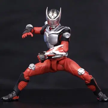 S.H.Figuarts (진골조 제법) 가면라이더 류우키