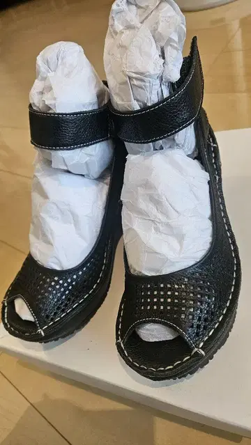 컨디션 최상 히나데이그린 웨지 힐 샌들 MSize