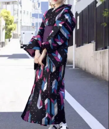 [ Wcloset ] 별주 유카타 블랙 베이스에 핑크와 블루 야바네