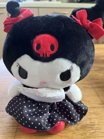 쿠로미 봉제 인형