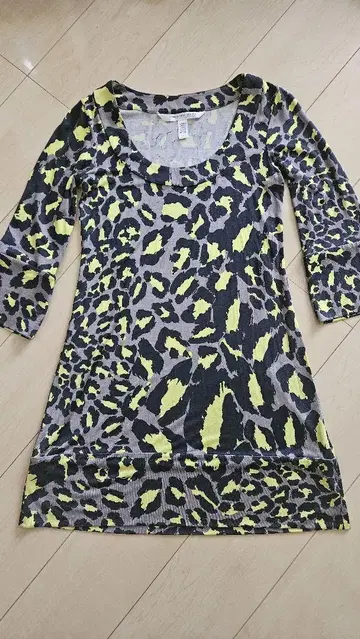 Diane von Furstenberg 레오파드 무늬 원피스 사이즈 0