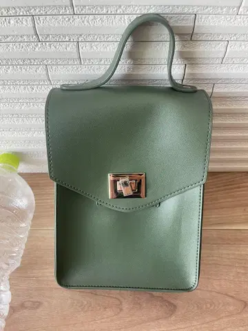 그린 플랩 숄더백
