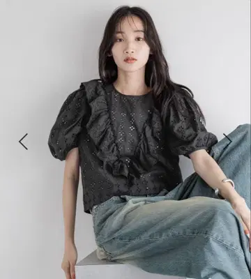 LOWRYS FARM 스캘럽 레이스 블라우스 새상품