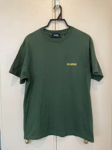 XLARGE 고릴라 티셔츠 남성용 M 사이즈