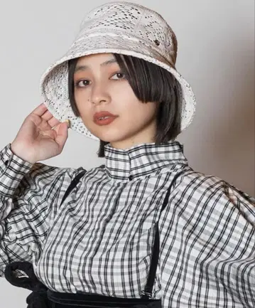 CA4LA 레이스 뜨개 버킷햇 화이트