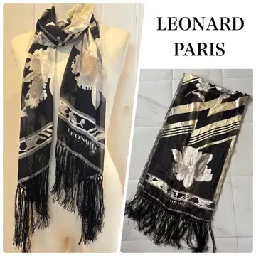 LEONARD 블랙 꽃무늬 스카프 블랙 화이트 직사각형 실크
