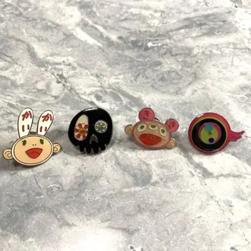 무라카미 다카시 카이카이키키 핀 배지 핀즈 4세트