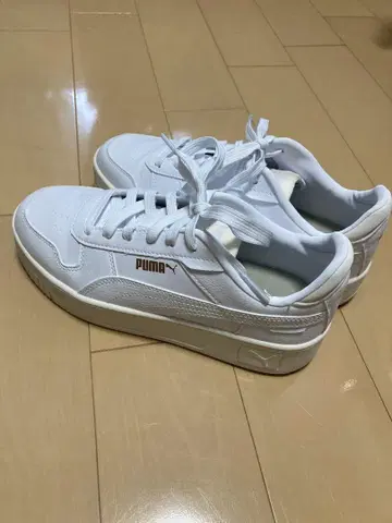 [새상품급] PUMA 스니커즈 카리나 스트리트 WR 400273 화이트