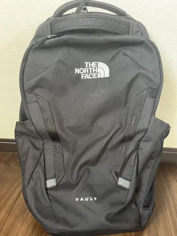 THE NORTH FACE VAULT 블랙 냅색