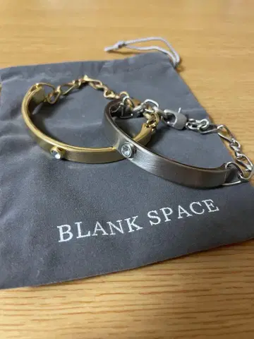 BLANK SPACE 팔찌