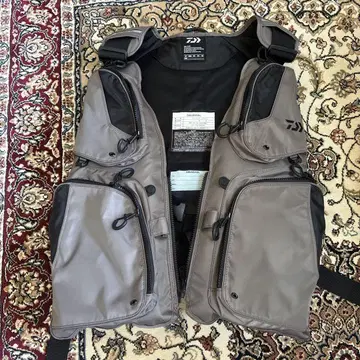 다이와 플로팅 자켓