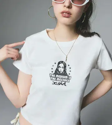 새상품 배송비 포함 엑스걸 XGIRL 티셔츠 쪼꼬미 티 갸루