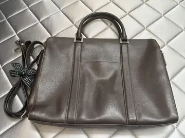BARNEYS NEWYORK 바니스 숄더 부착 비즈니스 백 브라운