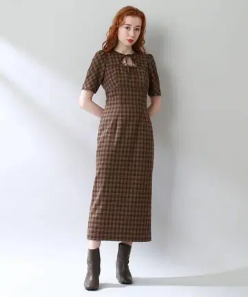 deicy 미니 체크 타이트 원피스 브라운 계열 체크 원피스