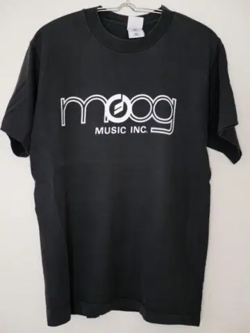 90년대 Moog USA 제작 싱글 스티치