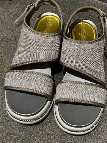 샌들