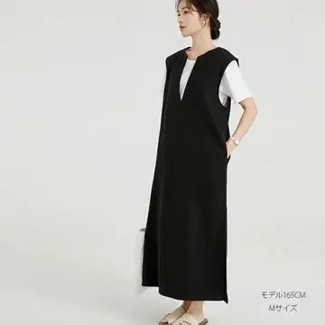 깊은 V넥 원피스 봄/여름 포켓 부착입니다