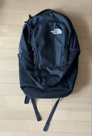 THE NORTH FACE Vault 블랙 백팩