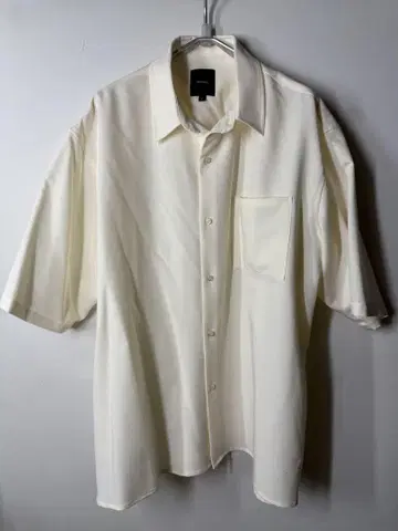 Anders WIDE DRAPE S/S SHIRTS HAVANAWHITE