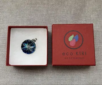 eco KIRI 키리 블루 브로치