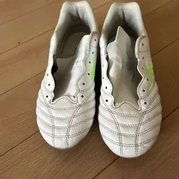 Mizuno 축구화 모나르시다 NEO 24.0