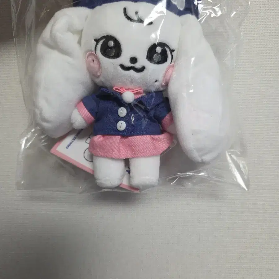IVE | 아이브 Sealed) Ive minive School pop up Cherry School