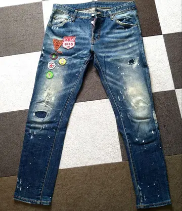 DSQUARED2 50 데미지 가공 아플리케 인디고 블루