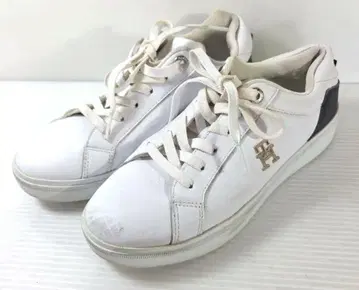 HILFIGER 화이트 스니커즈 4 (US)
