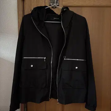 ZARA BASIC 블랙 나일론 재킷 XS