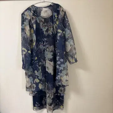 네이비 플로럴 쉬폰 셋업