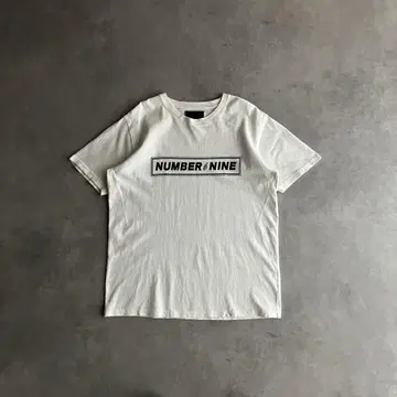 NUMBER NINE archive logo white tee y2k