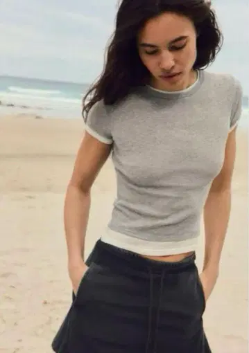 ZARA 더블 레이어드 디자인 티셔츠 그레이