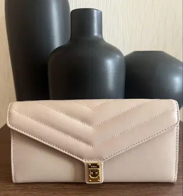 FURLA 장지갑