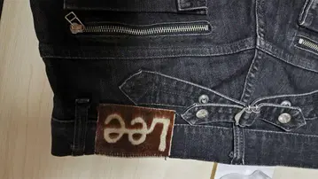 레어 Lee 다크 그레이 슬림 핏 데님 허리 88 (사진 참조)