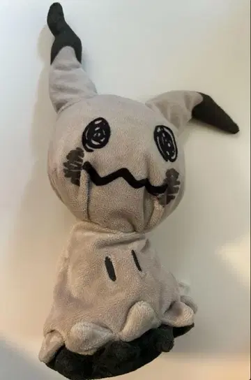 색이 다른 미미큐 봉제인형 [포켓몬스터] 포켓몬 센터 한정판