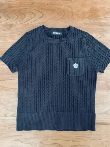 MARY QUANT 반팔 니트