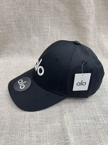 ALO Yoga (아로요가) 야구 모자 블랙