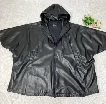 [새상품급] ZARA 자라 완판템 인조 가죽 판초 M