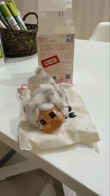 crybaby wild but cutie vanilla 봉제 인형 펜던트