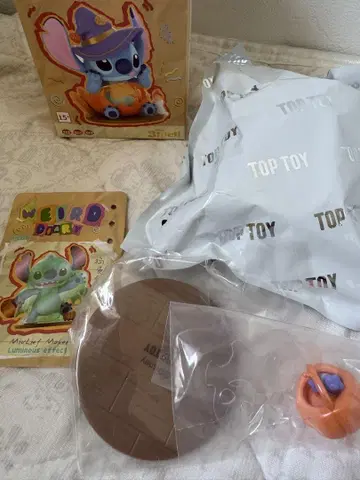 TOP TOY WEIRD DIARY 스티치