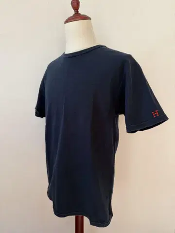 할리우드 런치 마켓 스트레치 플라이 스루스 숏 티셔츠 네이비