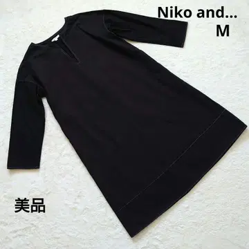 새상품급 Niko and - 니코 앤드 블랙 티셔츠 원피스 M