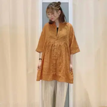 [미사용 새상품] 사만사 모스모스 사다리 레이스 개더 블라우스
