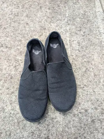 Dr.martens 블랙 슬립온